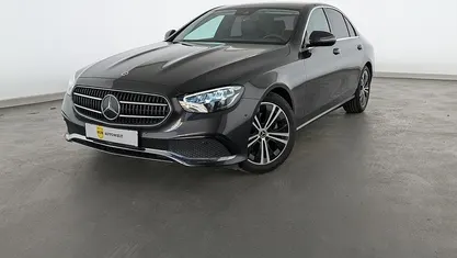Usata Mercedes E200 Avantgarde 197 CV (144 kW) 2023 Grigio Berlina