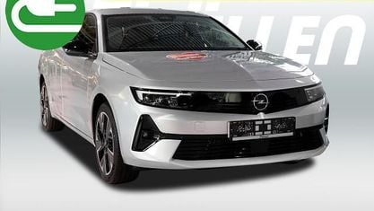 Używany Opel Astra 114 kW (156 KM) 2024 Srebrny Kombi