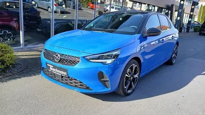 Usata Opel Corsa Elegance 100 CV (73 kW) 2022 Blu Utilitaria