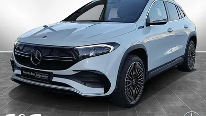 Digitalweiß Gebraucht 2022 Mercedes EQA300 AMG SUV | 35.990 € (Fairer Preis)