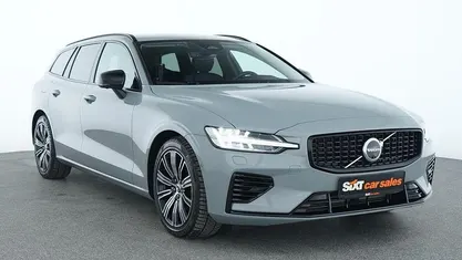 Gebraucht Volvo V60 Plus 398 PS (292 kW) 2025 Kombi