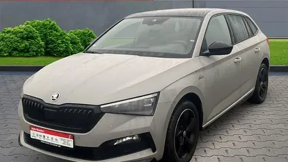 Grau Gebraucht 2021 Skoda Scala Monte Carlo Kleinwagen | 21.470 € (Fairer Preis)