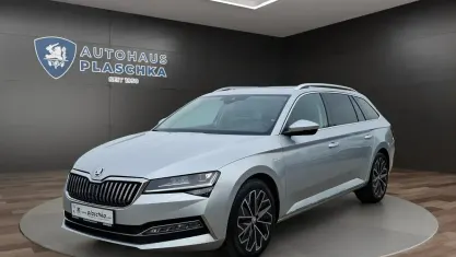 Gebraucht Skoda Superb LAURIN & KLEMENT 200 PS (147 kW) 2022 Brilliantsilber