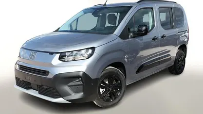 Neu Fiat Doblò 131 PS (96 kW) 2025 Maestro grau metallic maestro grau metallic Van / Kleinbus