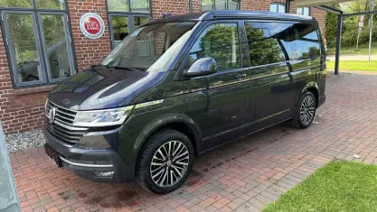 Gebraucht VW California California 150 PS (110 kW) 2022 Blau (metallic) Van