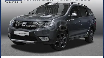 Grau Gebraucht 2017 Dacia Logan MCV Celebration Kombi | 10.870 € (Fairer Preis)