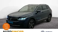 Nightshade blue metallic Gebraucht 2024 VW Tiguan Move SUV | 39.940 € (Fairer Preis)