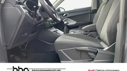 Gebraucht Audi Q3 Basis 150 PS (110 kW) 2024 Grau SUV