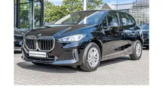Schwarz Gebraucht 2022 BMW 218 Shadowline Van / Kleinbus | 21.900 € (Fairer Preis)