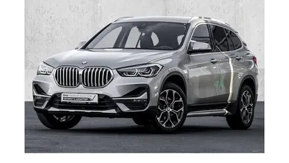 Silber Gebraucht 2022 BMW X1 xLine SUV | 26.780 € (Guter Preis)