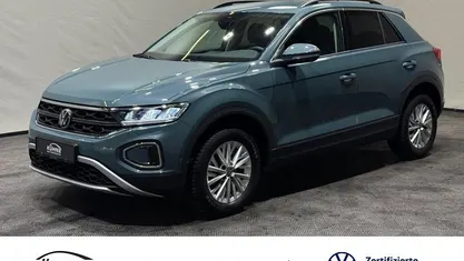 Gebraucht VW T-Roc Life 116 PS (85 kW) 2025 Petroleum blue metallic SUV