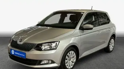 Gebraucht Skoda Fabia Ambition 90 PS (66 kW) 2017 Silber Limousine