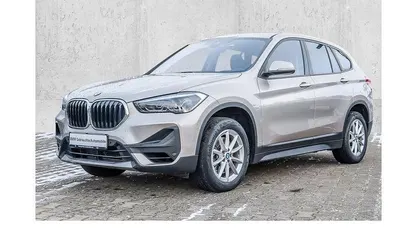 Silber Gebraucht 2022 BMW X1 Advantage SUV | 24.990 € (Superpreis)