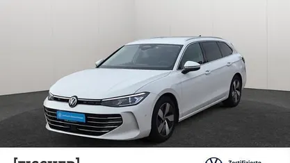 Gebraucht VW Passat Active 150 PS (110 kW) 2025 Weiss Kombi