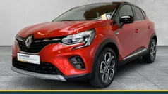 Rot Gebraucht 2023 Renault Captur Techno SUV | 22.690 € (Fairer Preis)