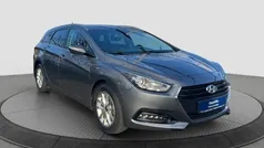 Grau (grau) Gebraucht 2015 Hyundai i40 Trend Kombi | 11.480 € (Fairer Preis)