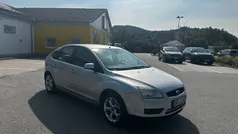 Silber Gebraucht 2007 Ford Focus Style Limousine | 2.500 € (Fairer Preis)