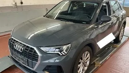 Gebraucht Audi Q3 Basis 150 PS (110 kW) 2024 Grau SUV