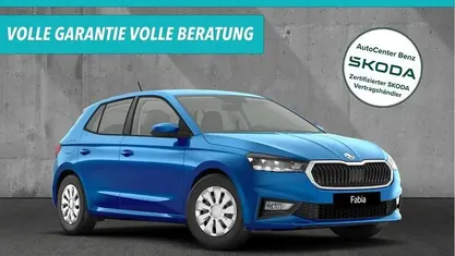 Blau Neu 2025 Skoda Fabia Essence Kleinwagen | 16.590 € (Guter Preis)