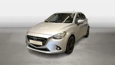 Silber Gebraucht 2017 Mazda 2 Sports-Line Limousine | 12.717 € (Fairer Preis)