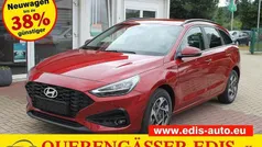 Rot Neu 2025 Hyundai i30 Style Limousine | 26.990 € (Fairer Preis)
