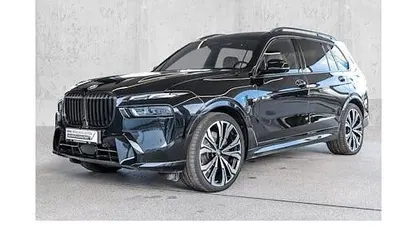 Gebraucht BMW X7 M Sport 352 PS (258 kW) 2025 Schwarz SUV