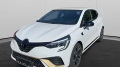 Weiß schwarz Gebraucht 2023 Renault Clio V Engineered Limousine | 18.790 € (Fairer Preis)