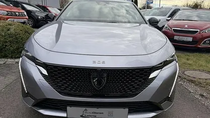 Grau artense Gebraucht 2024 Peugeot 308 GT Limousine | 19.950 € (Superpreis)