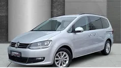 Reflexsilber metallic Gebraucht 2015 VW Sharan Comfortline Van / Kleinbus | 11.880 € (Etwas zu teuer)
