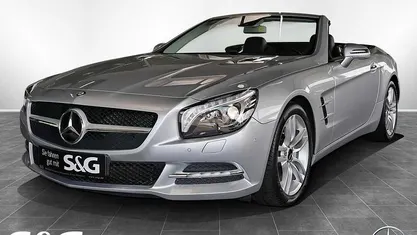 Gebraucht Mercedes SL350 306 PS (225 kW) 2012 Iridiumsilber metallic Cabrio