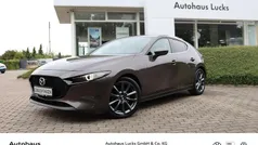 Silber (titanium flash) Gebraucht 2021 Mazda 3 Selection Limousine | 19.979 € (Fairer Preis)