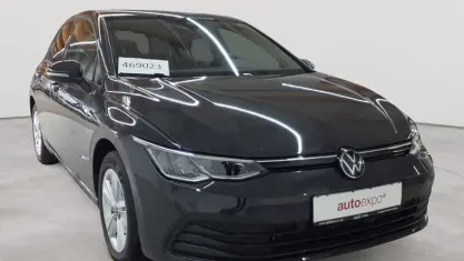 Brugt VW Golf VIII Life 150 HK (110 kW) 2023 Grå Sedan