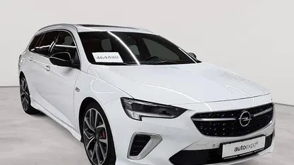 Jade weiß Gebraucht 2021 Opel Insignia Country Tourer Kombi | 24.690 € (Fairer Preis)