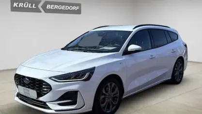Gebraucht Ford Focus ST-Line 125 PS (91 kW) 2023 Weiß Kombi