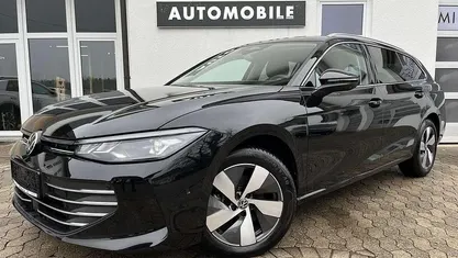 Grenadillschwarz metallic Gebraucht 2025 VW Passat Business Kombi | 32.979 € (Fairer Preis)