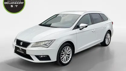 Weiß Gebraucht 2020 Seat Leon ST Style Kombi | 19.940 € (Fairer Preis)