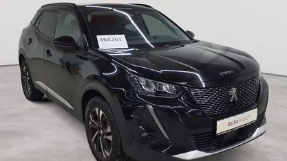Gebraucht Peugeot 2008 Allure 131 PS (96 kW) 2021 SUV