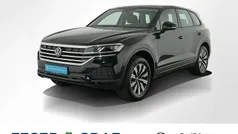 Grenadillschwarz metallic Gebraucht 2024 VW Touareg SUV | 54.840 € (Superpreis)