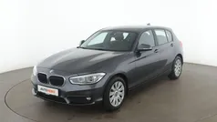 Grau Gebraucht 2018 BMW 118 Advantage Kleinwagen | 14.910 € (Fairer Preis)