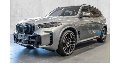 Gebraucht BMW X5 M Sport 352 PS (258 kW) 2025 SUV