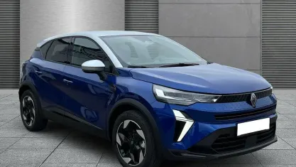 Neu Renault Captur Techno 158 PS (116 kW) 2025 Ironblau + highlandgrau SUV