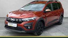Braun Gebraucht 2024 Dacia Jogger Extreme Van / Kleinbus | 20.890 € (Fairer Preis)