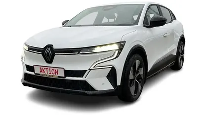 Gebraucht Renault Megane E-Tech Equilibre 70 kW (96 PS) 2024 Weiß Limousine