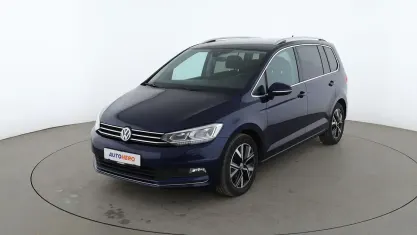 Gebraucht VW Touran Highline 150 PS (110 kW) 2019 Blau Van / Kleinbus