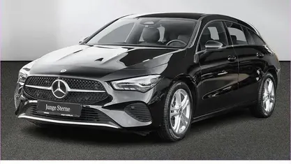 Gebraucht Mercedes CLA180 Shooting Brake 136 PS (100 kW) 2024 Unilack nachtschwarz Kombi