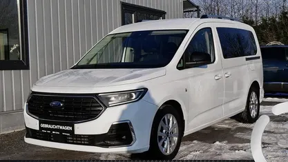 Gebraucht Ford Tourneo Connect Titanium 122 PS (89 kW) 2022 Van / Kleinbus