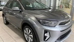Gebraucht 2024 Kia Stonic Vision SUV | 19.990 € (Fairer Preis)