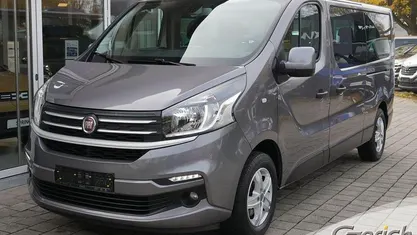 Dunkelgrau metallic Gebraucht 2019 Fiat Talento Basis Van / Kleinbus | 18.900 €