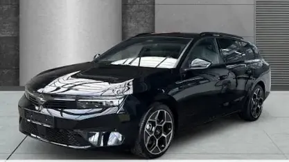 Nowe Opel Astra Ultimate 130 KM (95 kW) 2026 Czarny Kombi