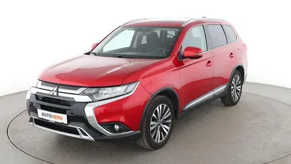 Rot Gebraucht 2019 Mitsubishi Outlander Diamant Edition SUV | 19.470 € (Fairer Preis)